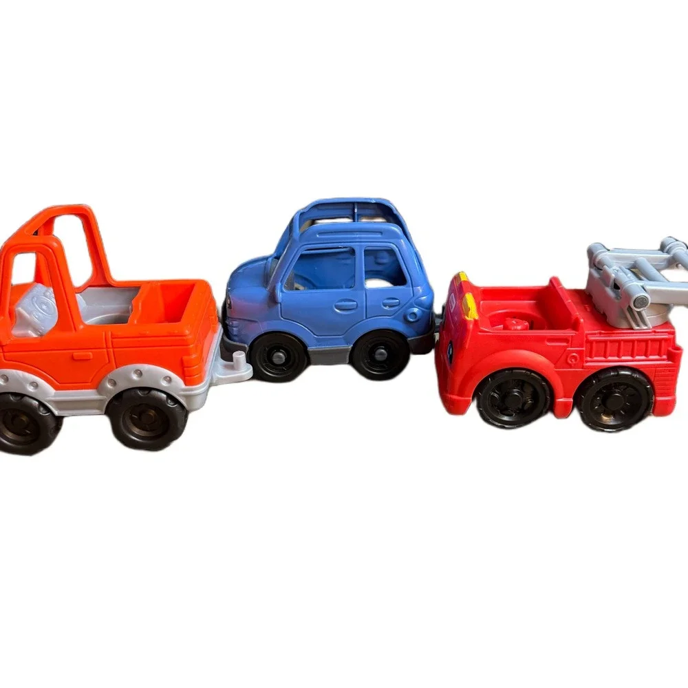 Fisher-Price Little People 7pc Set 3 Vehicles Fire Truck SUV & 4 Figures Lot